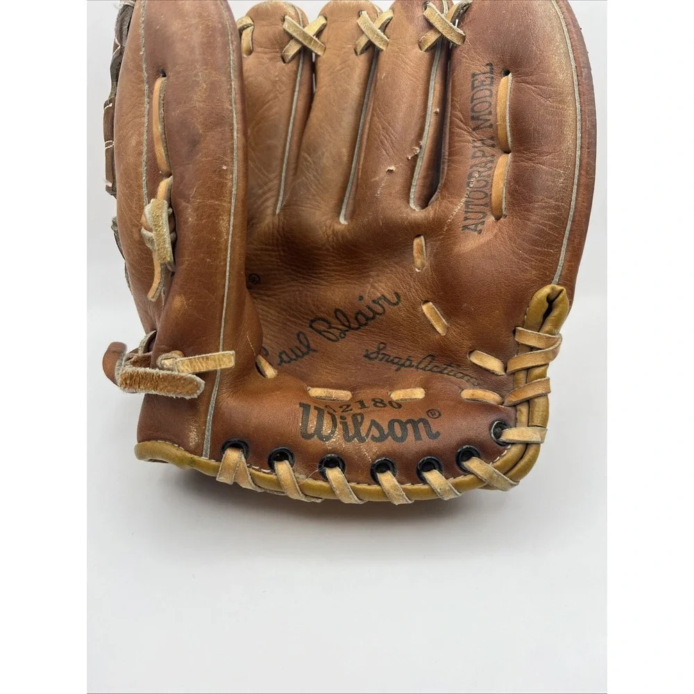 Wilson A2180 Paul Blair Baseball Glove circa 1964-1980 Youth RHT Mitt Korea